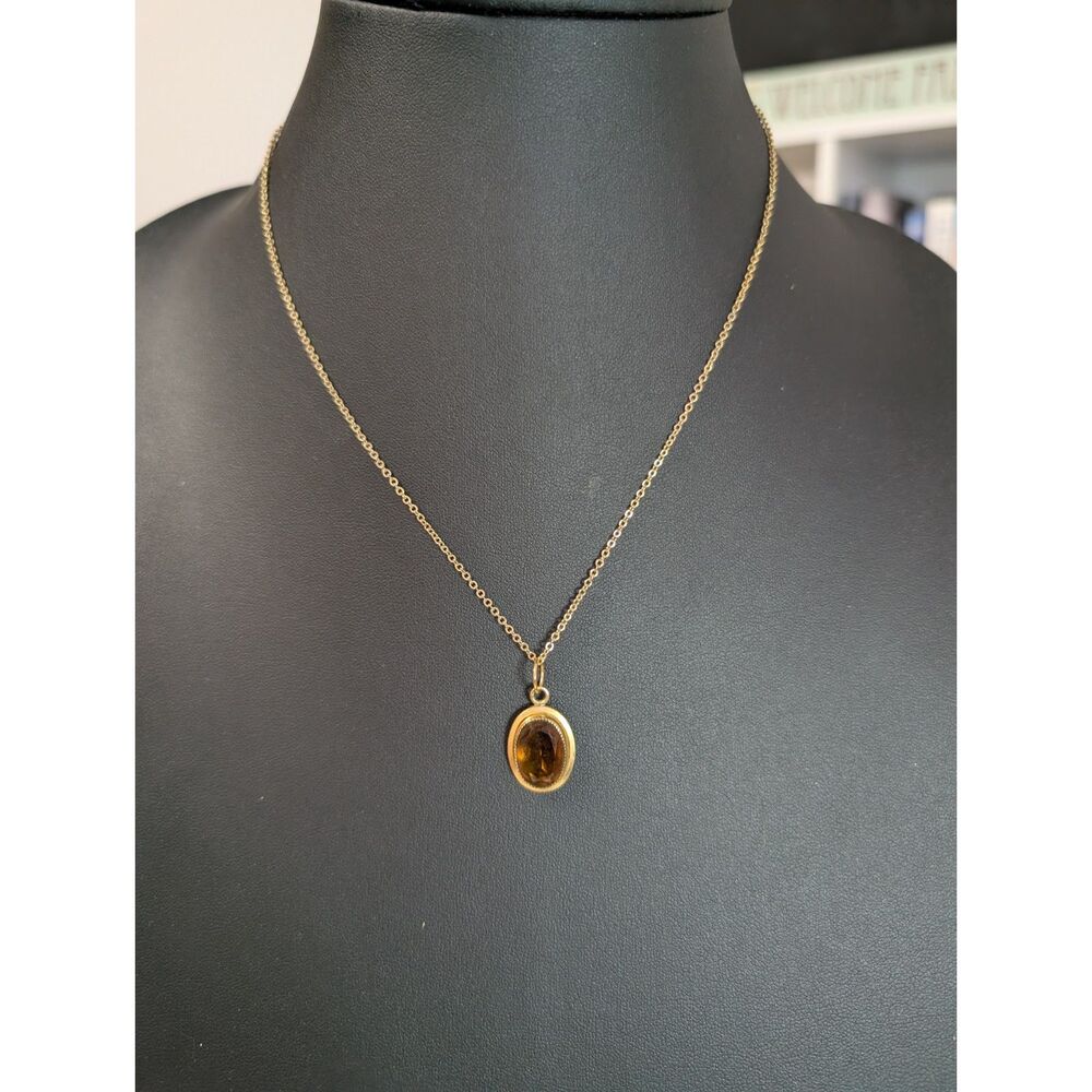 Vintage Sarah Coventry Gold Amber Glass Oval Pendant Necklace 18"
